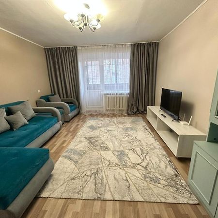 Lux Home На Берегу Ульбы Ust-Kamenogorsk ภายนอก รูปภาพ